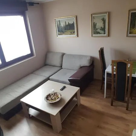 Apartman Lea Apartment